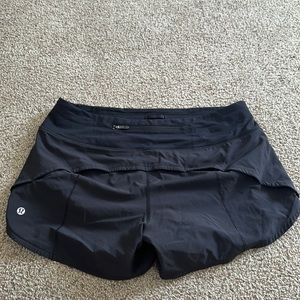 Lululemon speed up 4” size 8